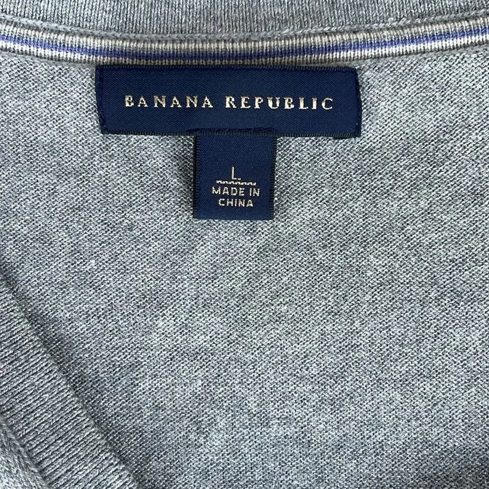 Banana Republic gray lightweight sweater vest silk/cashmere blend size large